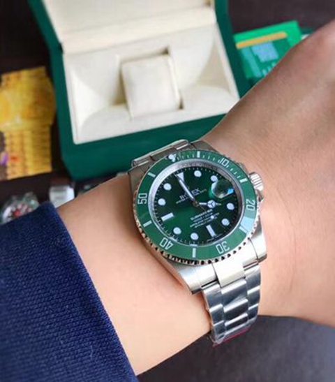 劳力士手表维修多少钱